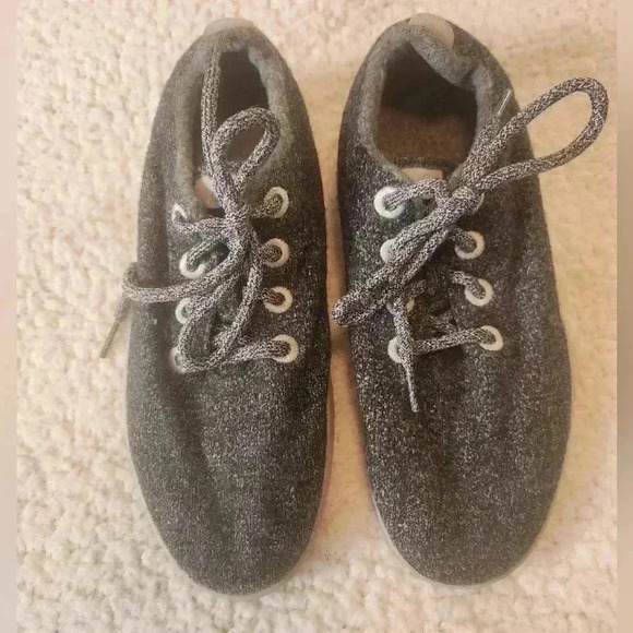 Allbirds wool athletic shoes, size 8 - Picture 4 of 7